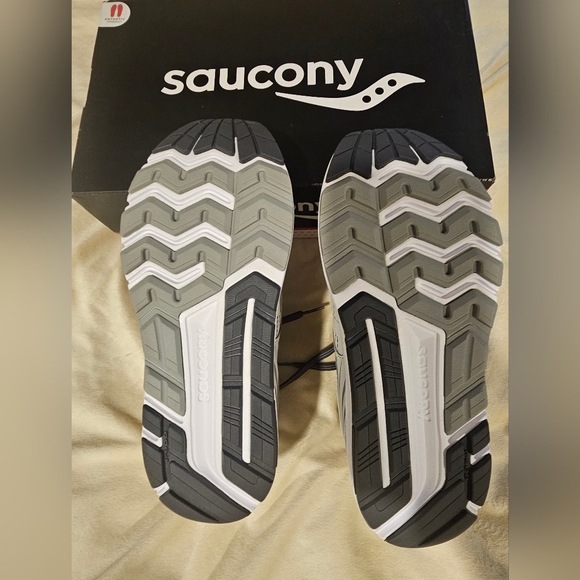 Saucony mens echelon new in box - Picture 3 of 10